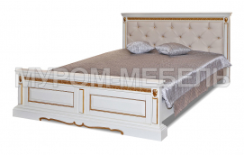 Здесь изображено Двуспальная кровать Милано с каретной стяжкой